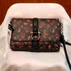 Chaps medium Floral purse